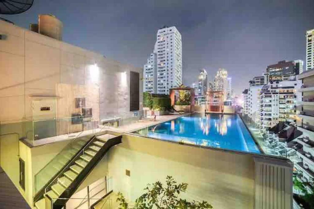 Stylish 1 Bedroom, Nice Pool,Bts Asok, Sukhumvit 曼谷 外观 照片