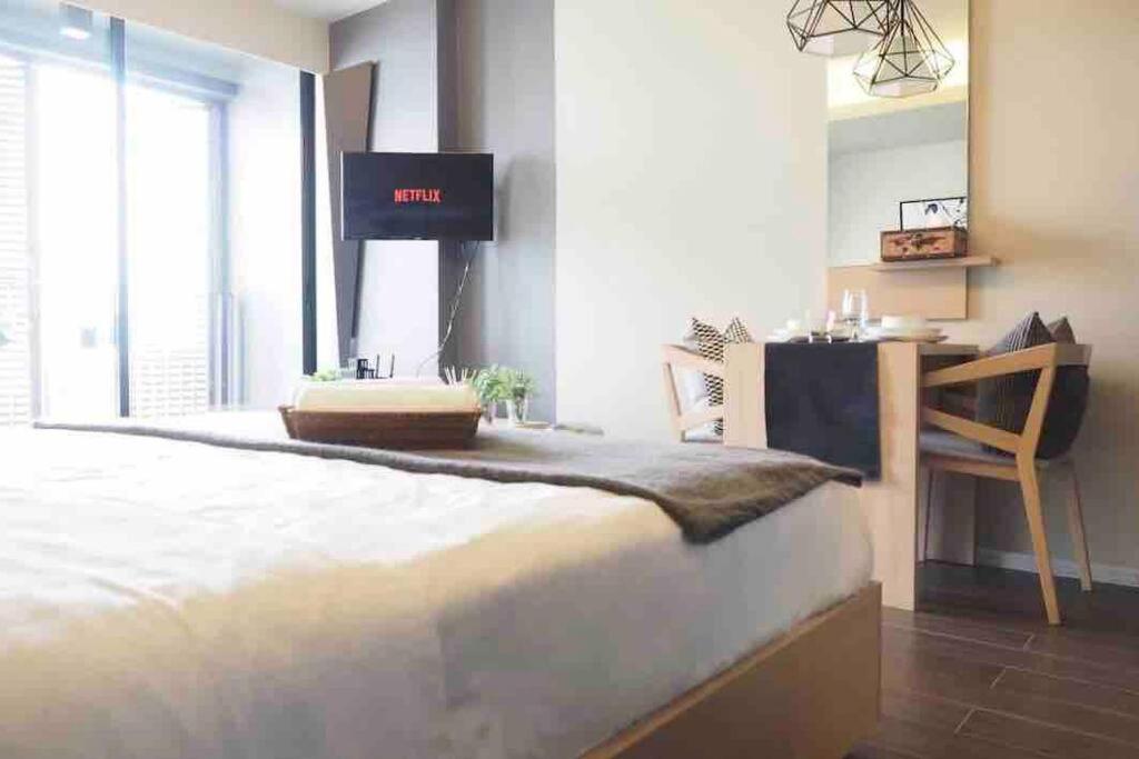Stylish 1 Bedroom, Nice Pool,Bts Asok, Sukhumvit 曼谷 外观 照片