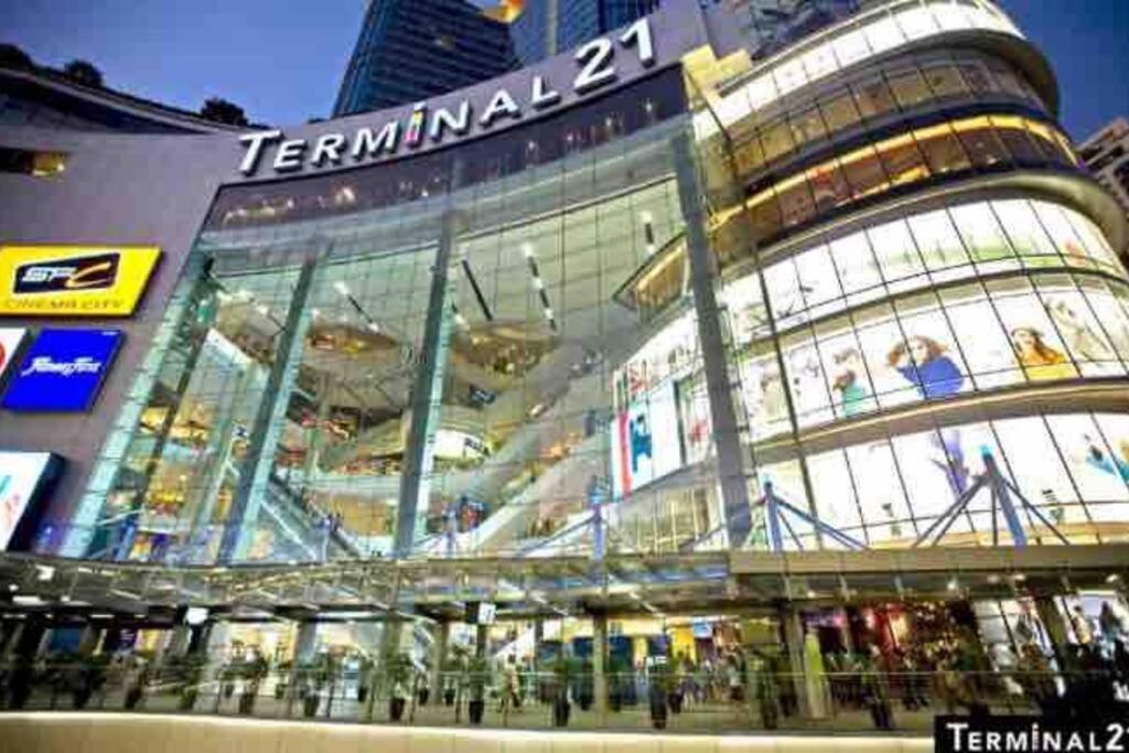 Stylish 1 Bedroom, Nice Pool,Bts Asok, Sukhumvit 曼谷 外观 照片