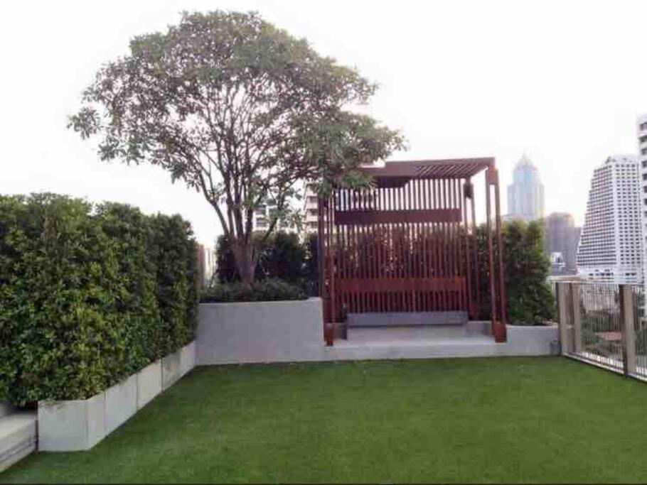 Stylish 1 Bedroom, Nice Pool,Bts Asok, Sukhumvit 曼谷 外观 照片